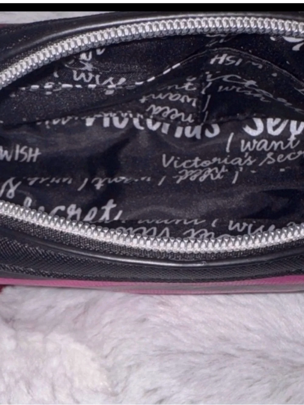 Victoria’s Secret Tote Bundle Bag + Makeup Case + Cozy Slipper Socks Set - Picture 13 of 15